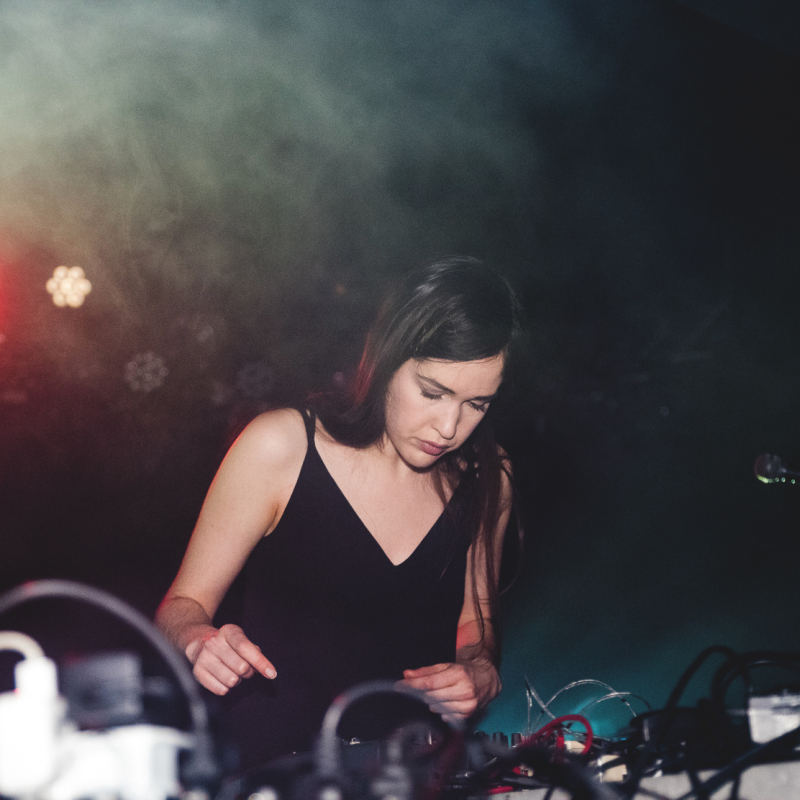 Marie Davidson 00-1
