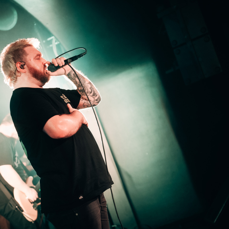 034_DRAGGED-UNDER_Futurum_9.-4.-2023